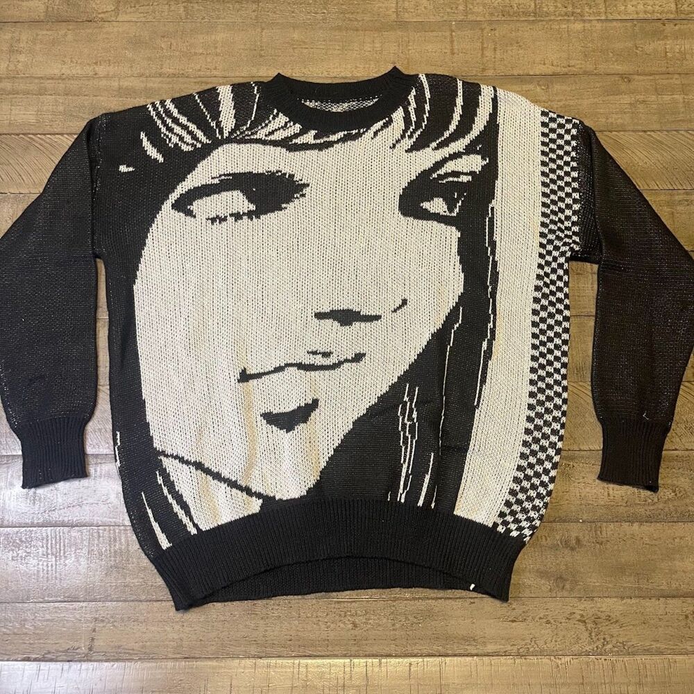 Junji Ito TOMIE All-Over Print Anime Sweater – Black & White – Size Medium - Picture 1 of 3